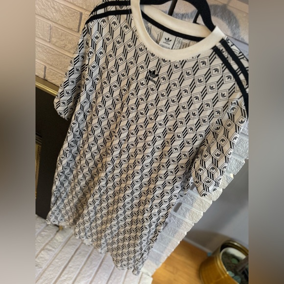 Adidas Logo T-shirt Dress XL - Picture 6 of 6